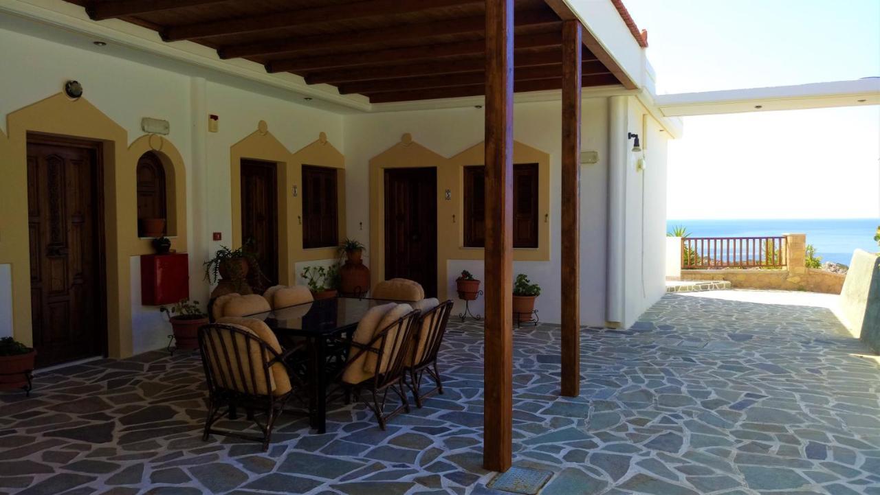 Olympos Studios Амоопи Екстериор снимка