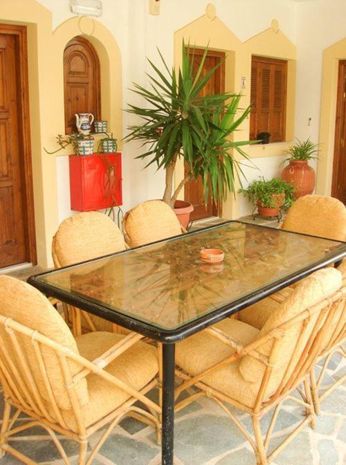 Olympos Studios Амоопи Екстериор снимка